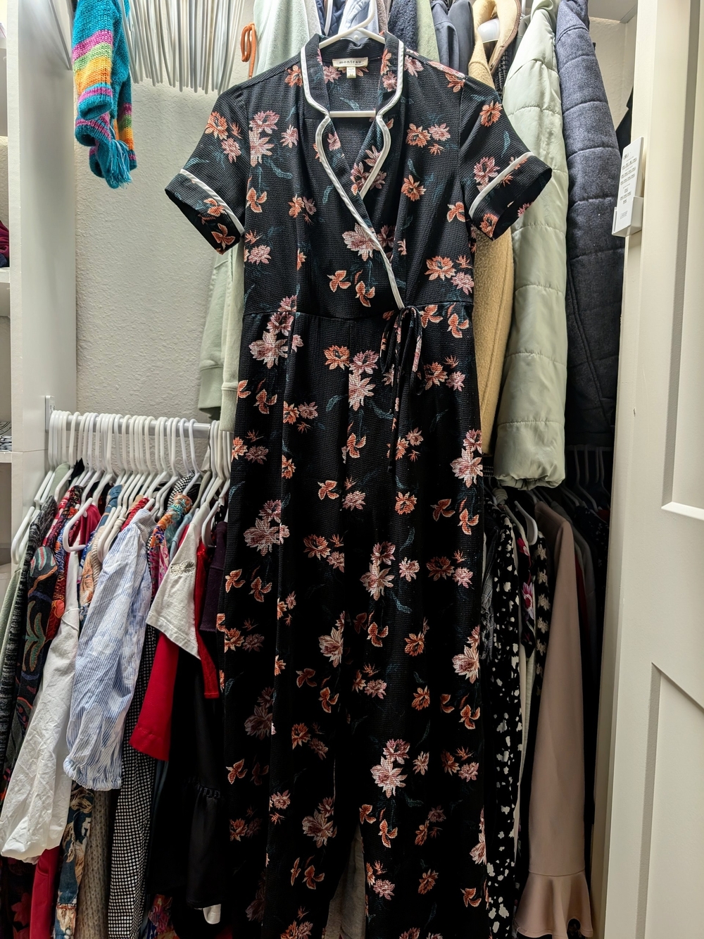Monteau Black Wide Leg Jumpsuit with Dusty Rose Floral Print Size M